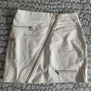 I.AM.GIA-vintage white leather mini skirt-sz 26/27